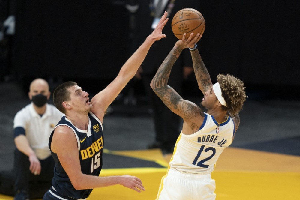  沃尔夫斯堡新援中锋卡明斯基首秀即建功  