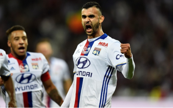  科雷兹主场气势如虹，法甲升班马主场龙显威