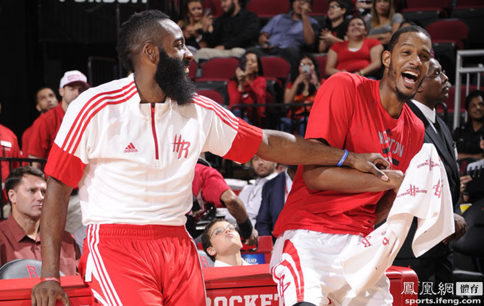  阿德巴约全能数据主宰内线，热火轻取魔术获连胜